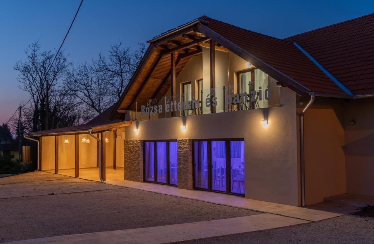 Rozsa Etterem & Panzio Bed & Breakfast Pecs Exterior photo