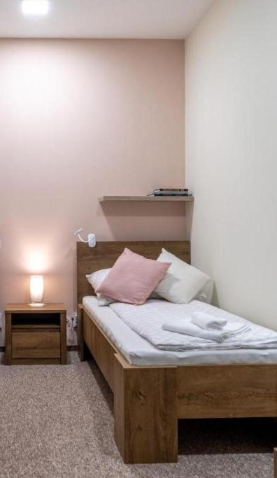 Rozsa Etterem & Panzio Bed & Breakfast Pecs Exterior photo